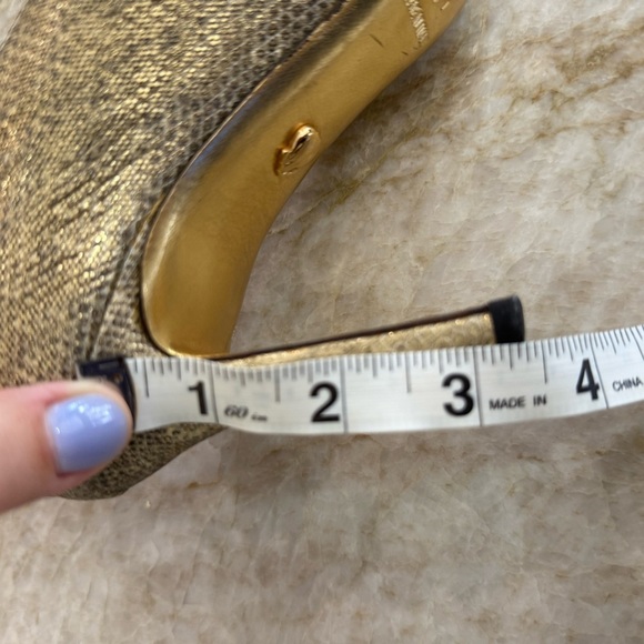 Judith Leiber Gold Tan  snake embossed Heels with Pointed Toe - Picture 11 of 16